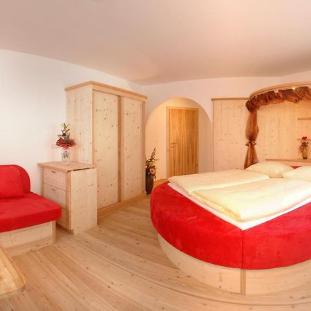 Bed & Breakfast Landhaus Strasser Söll Værelse billede